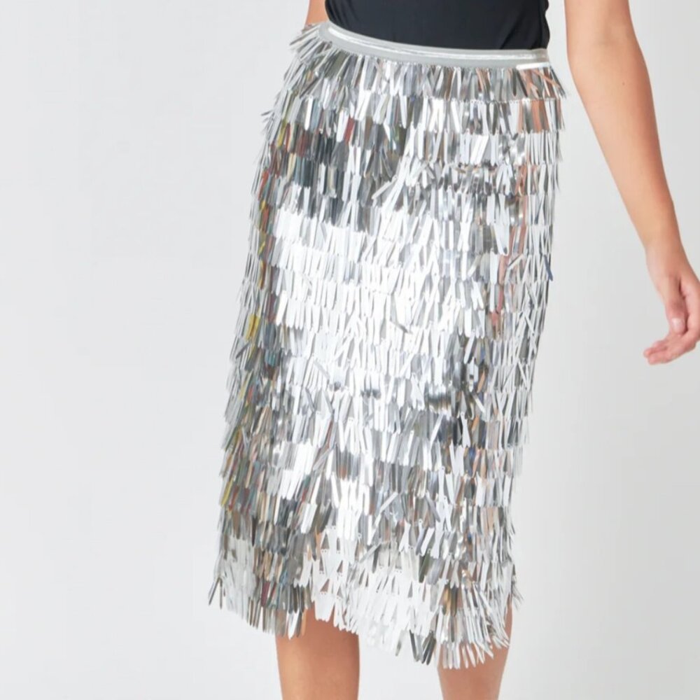ENDLESS ROSE SILVER METALLIC FRINGE MIDI SKIRT NWT SZ Medium - Picture 1 of 10